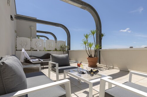 ナポリ ナポリ フェデリコ 2 世大学 周辺のホテル 宿泊予約 格安ホテル予約 最安値検索 ホテルズドットコム