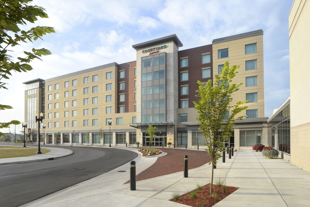 Book Courtyard Muncie At Horizon Convention Center In Courtyard Muncie At Horizon Convention Center