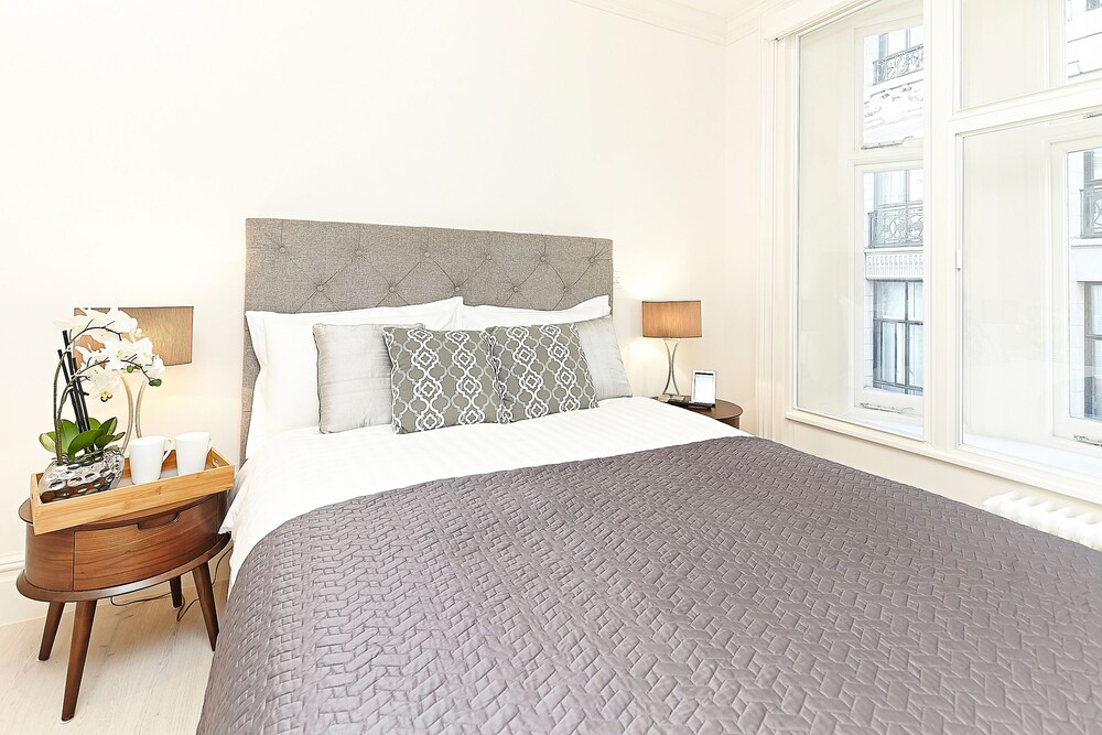 book lcs exeter street apartments in london hotels com