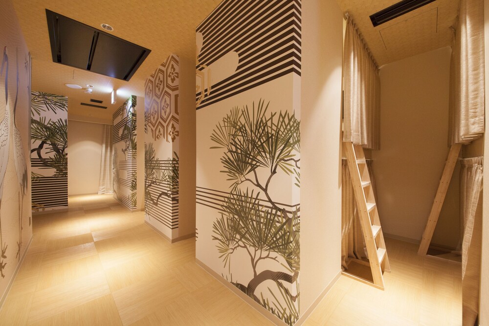 センチュリオンキャビン スパ京都 錦市場から徒歩圏内で便利なホテル 宿泊予約はホテルズドットコム