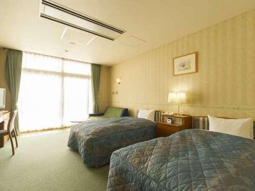 ホテル蒜山ヒルズ 真庭 の宿泊予約 ホテルズドットコム