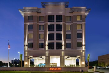 Top 10 Orlando Hotels Near Church Street Station Florida