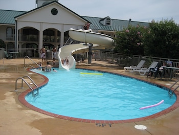 Top 10 Hotels In Henderson Tennessee