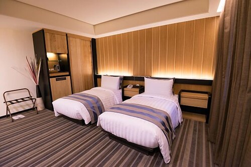 Book Morn Sun Hotel In Yuanlin Hotels Com