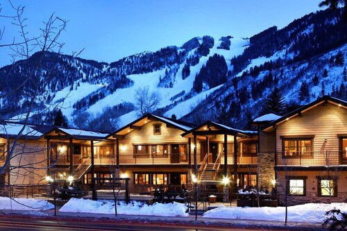 Book The Innsbruck Aspen By Frias In Aspen Hotelscom