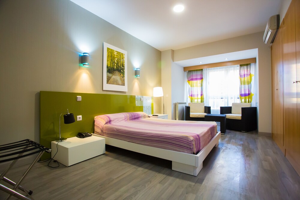 Hostal Real Aranjuez Aranjuez Spain Aranjuez Hotel Discounts Hotels Com