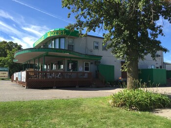 Top 10 Hotels In Deerwood Minnesota
