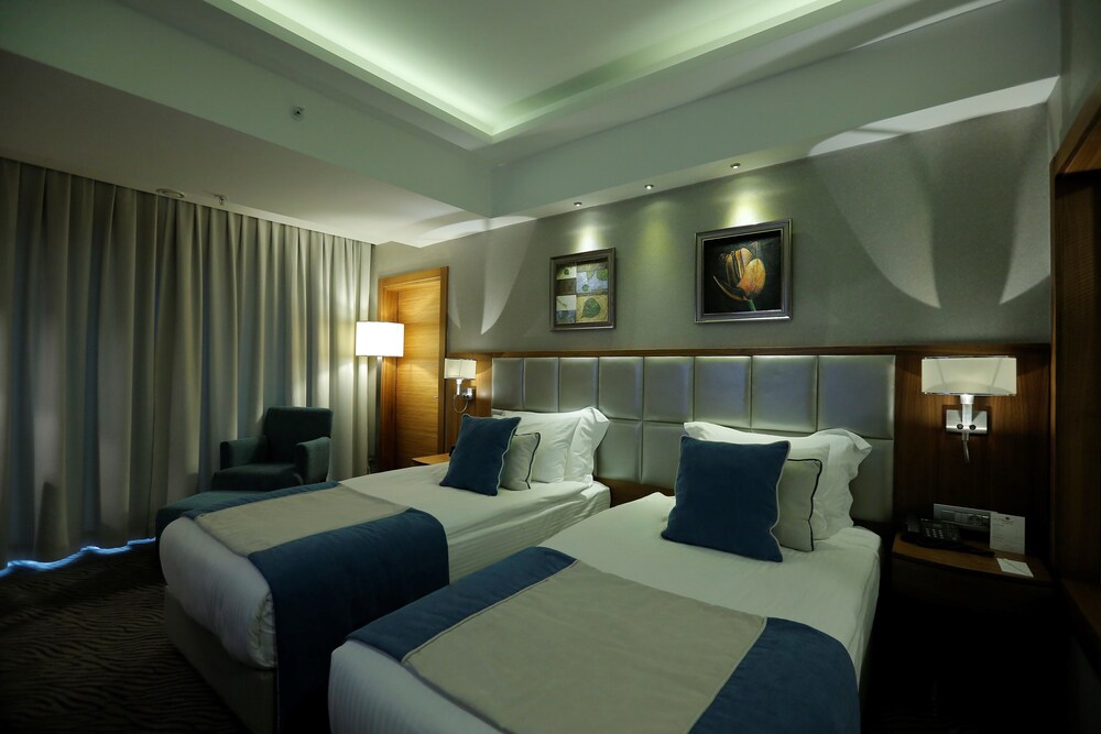 Hotels Com Deals Discounts For Hotel Reservations From Luxury Hotels To Budget Accommodations