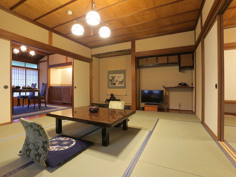 旅館 花屋 上田 の宿泊予約 ホテルズドットコム