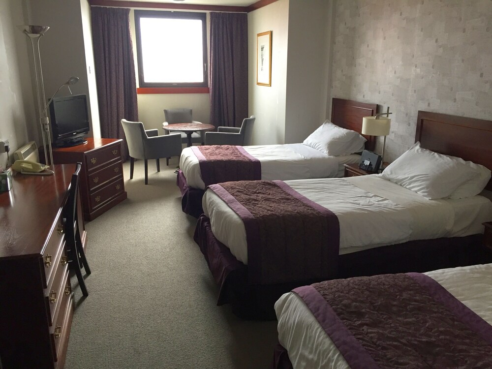 Book Shetland Hotel In Lerwick Hotels Shetland Hotel Lerwick Triple Room Guest