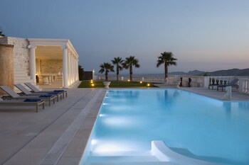 Top 10 5 Star Hotels In Paros Greece