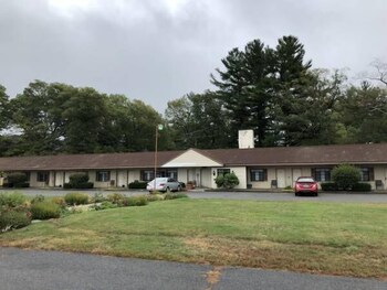 Top 10 Hotels In Walpole Machusetts Motels In Walpole
