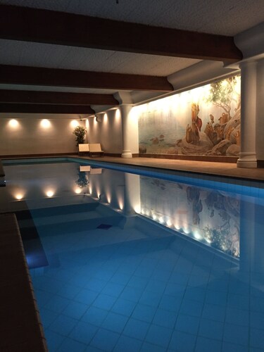 Top Hotels With A Pool In Wenatchee Washington Hotelscom