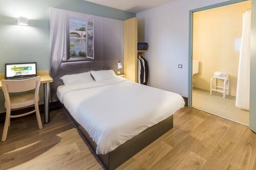 Book B B Hotel Tours Nord 2 La Petite Arche In Tours Hotels Com Book B B Hotel Tours Nord 2 La Petite Arche In Tours Hotels Com