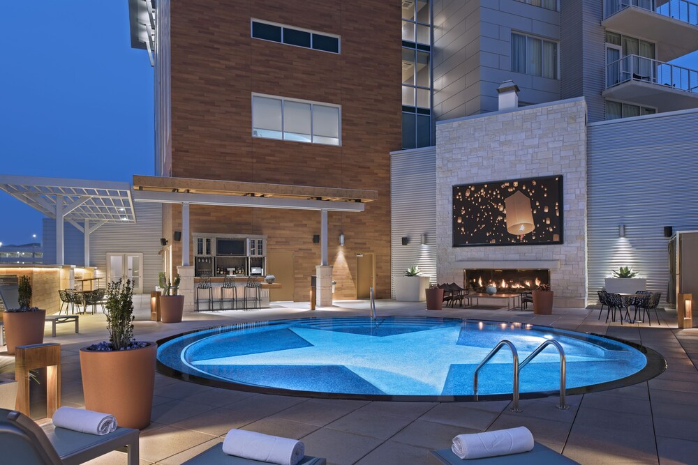Book Archer Hotel Austin In Hotels Archer Hotel Austin