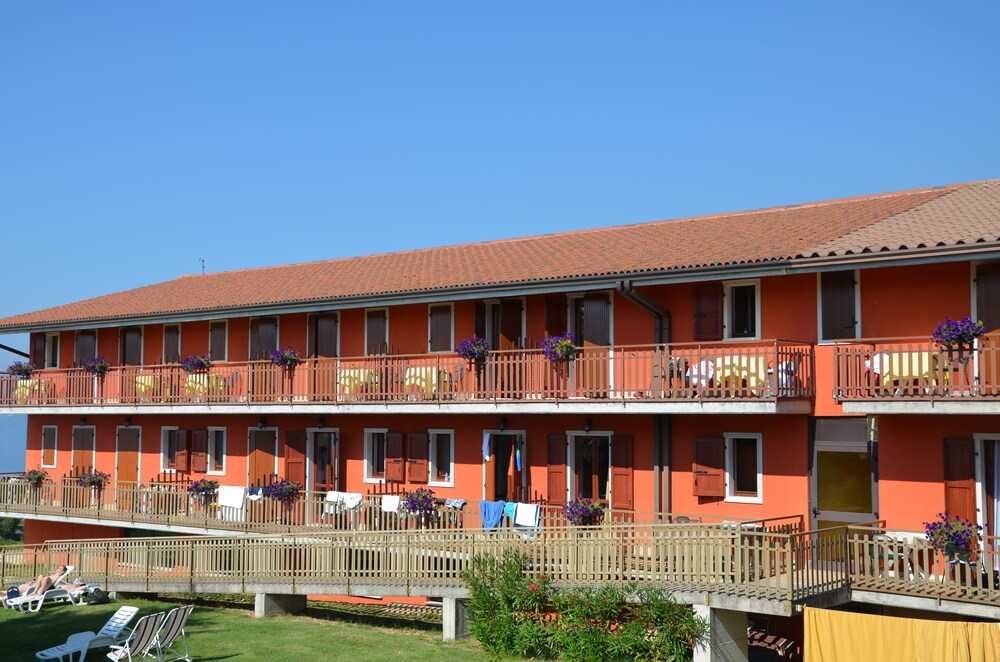 Book Hotel Belvedere In San Zeno Di Montagna Hotels Hotel Belvedere San Zeno Di Montagna