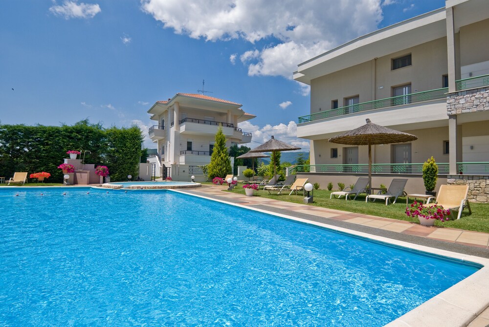 Book Alexander Inn In Volvi Hotels Com