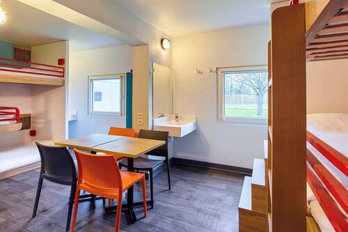 Hotelf1 Paris Saint Ouen Flea Market Hotel In Saint Ouen Hotels Com