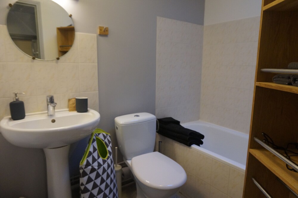 Book Saint Pierre Appart S Hotel In Chartres Hotels Com