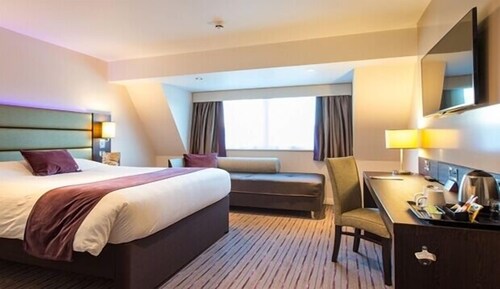 Premier Inn Worthing Seafront Worthing Info Photos Reviews Book At Hotels Com