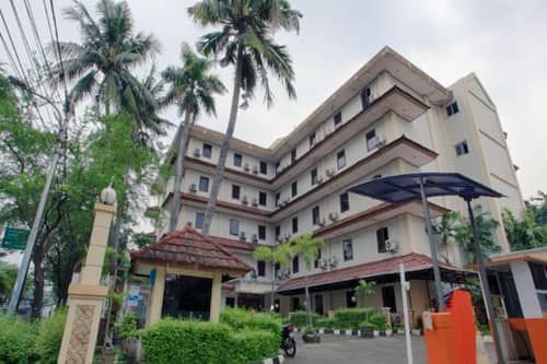 Book Puri Jaya Hotel In Jakarta Hotels Com Book Puri Jaya Hotel In Jakarta Hotels Com