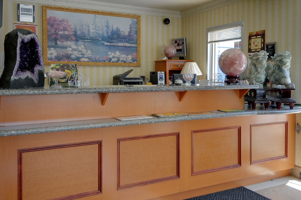 Book Vagabond Inn Hacienda Heights In Hotels Vagabond Inn Hacienda Heights Reception