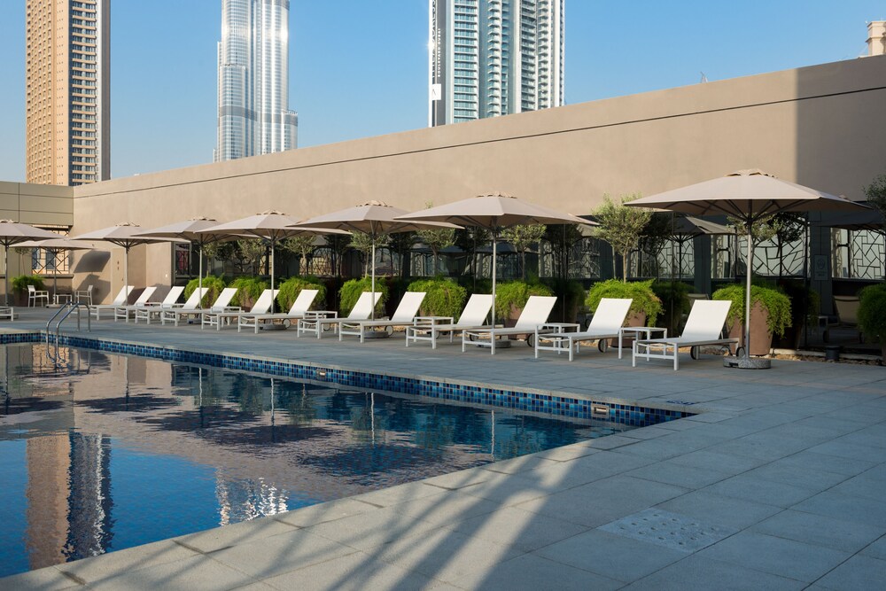 Book Rove Downtown Dubai In Hotels Rove Downtown Dubai Outdoor Pool