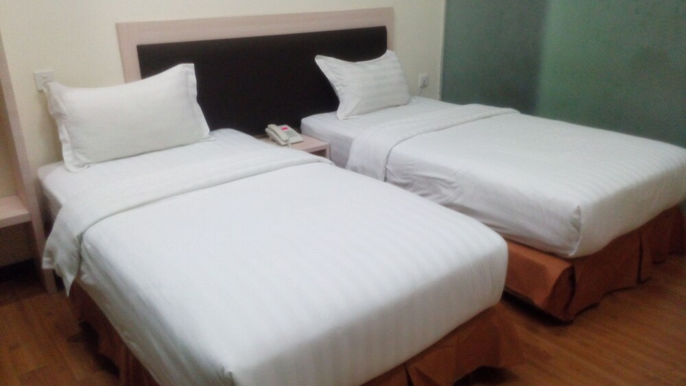 Book Salim Inn In Sibu Hotels Com