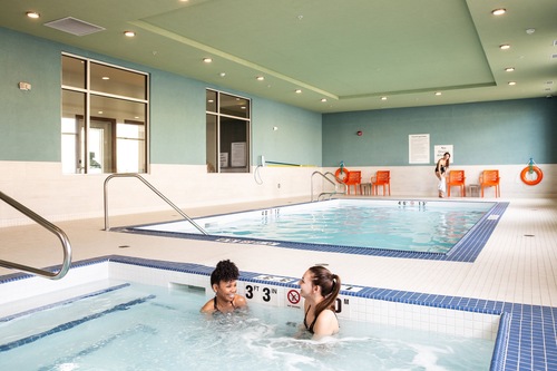 15 Closest Hotels To West Edmonton Mall In Edmonton Hotels Com 15 Closest Hotels To West Edmonton Mall In Edmonton Hotels Com