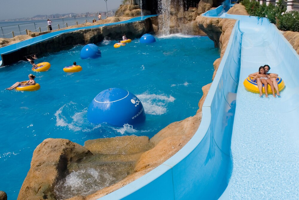 Book Holiday World Resort In Benalmadena Hotels Com