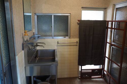Naramachi Hostel Restaurant 奈良公園の近くに位置する静かなホステル 宿泊予約はホテルズドットコム Naramachi Hostel Restaurant 奈良公園の近くに位置する静かなホステル 宿泊予約はホテルズドットコム