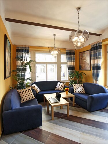 Lägenhetshotell i Prag  Hotels.com