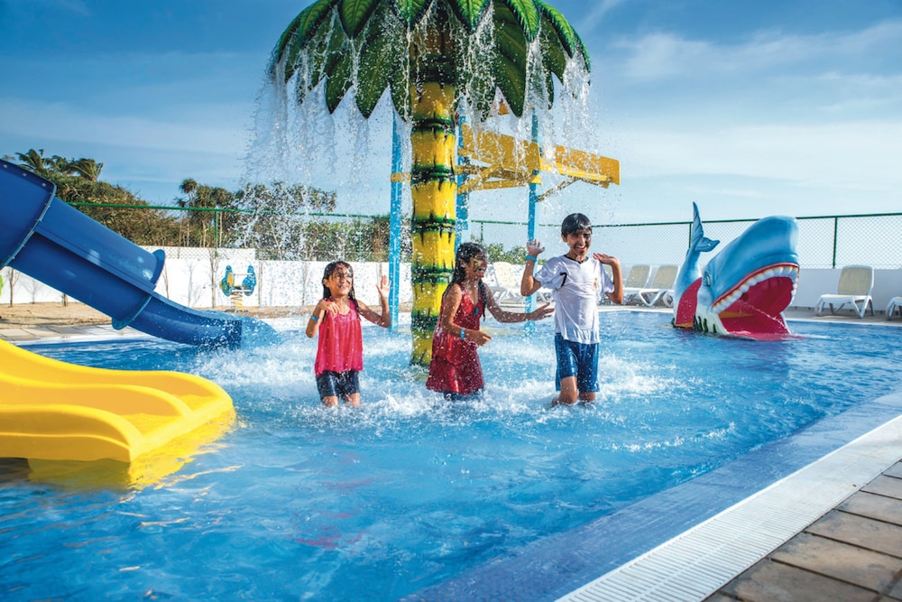 Book Hotel Riu Sri Lanka All Inclusive in Ahungalla