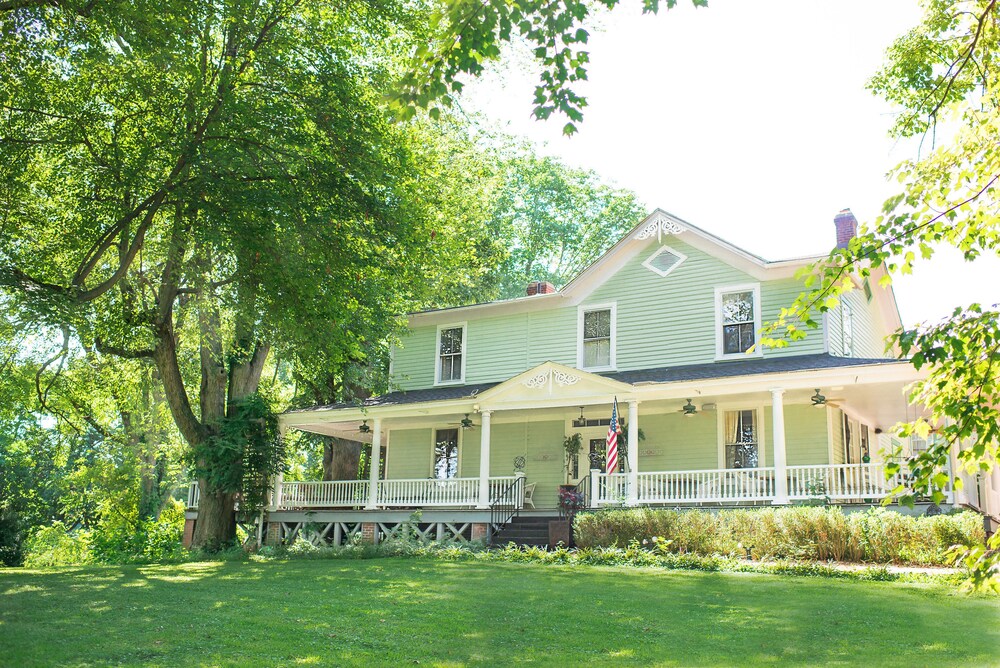 Book Greenock Manor In Orange Hotels Greenock Manor Orange