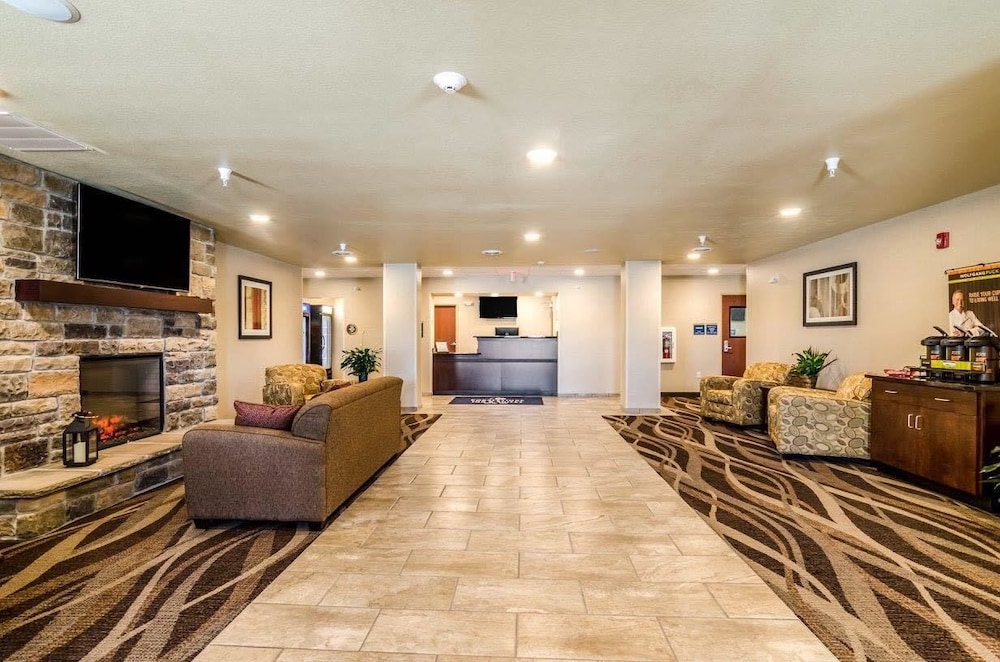 Book Cobblestone Inn Suites Ord In Hotels Cobblestone Inn Suites Ord Lobby