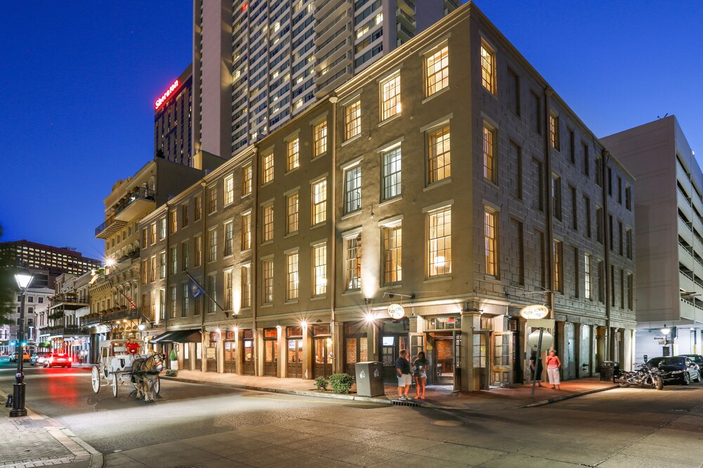 Book La Galerie Hotel In New Orleans Hotels La Galerie Hotel New Orleans