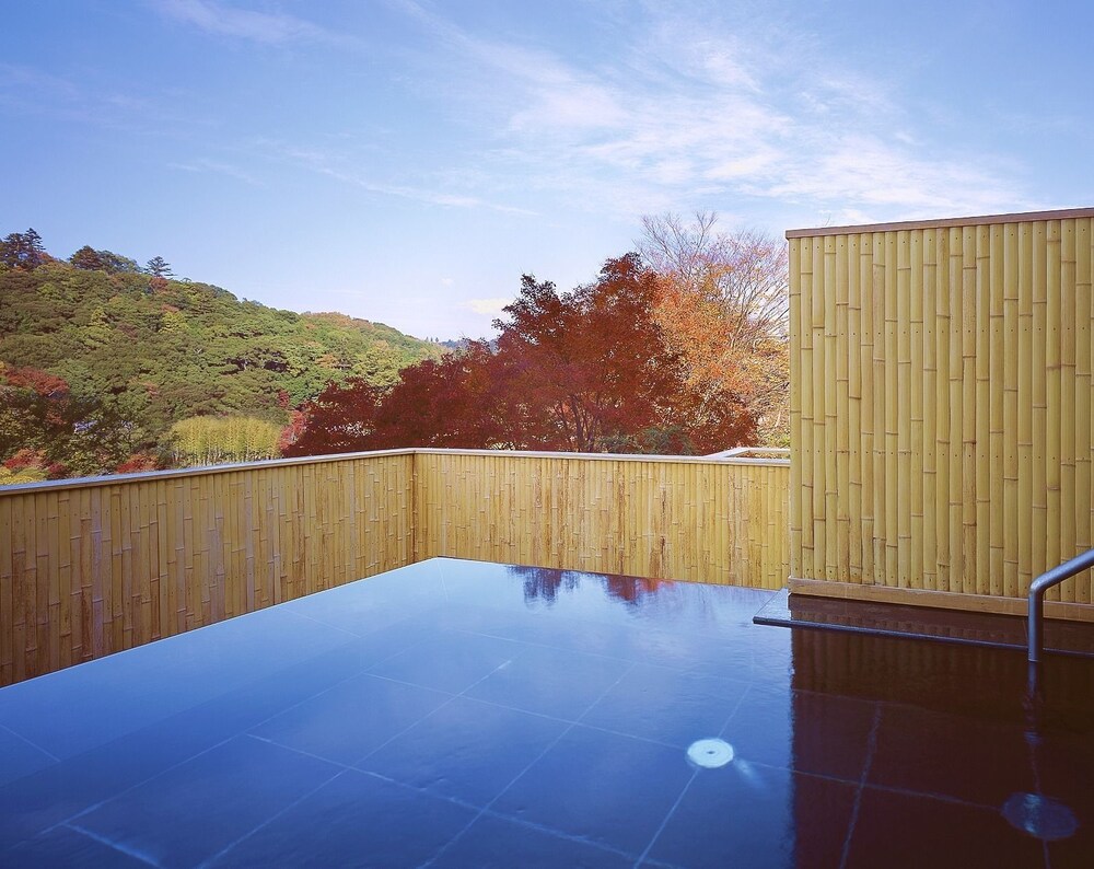 宙 Sora 渡月荘金龍 伊豆市 の宿泊予約 ホテルズドットコム