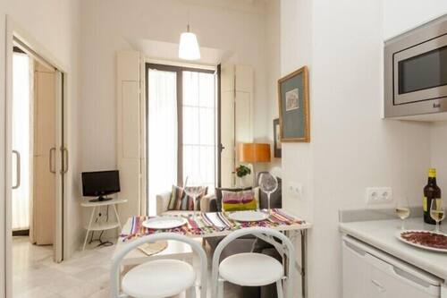 احجز سيفيل هوم سنتر في إشبيلية قارن أسعار الفنادق في إشبيلية