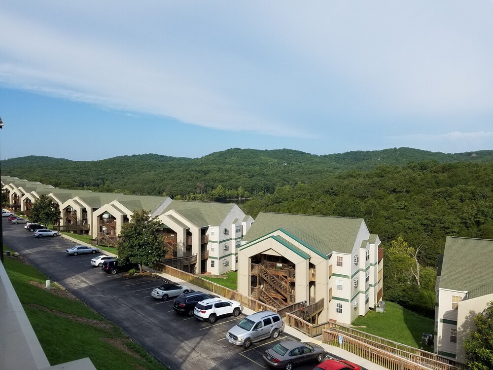 Book Branson Condo Resorts Silver Dollar City In Hotels Branson Condo Resorts Silver Dollar City