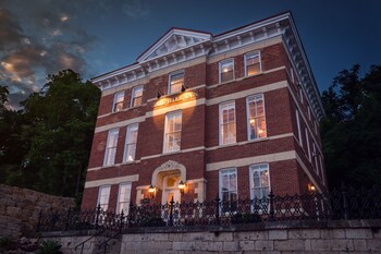 Top 10 Hotels In Galena Il