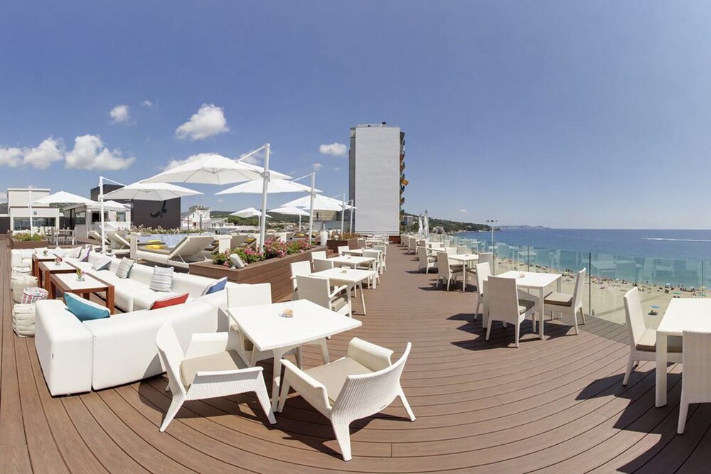 Cosmopolita Hotel Boutique Spa In Castell Platja D Aro Hotels Com