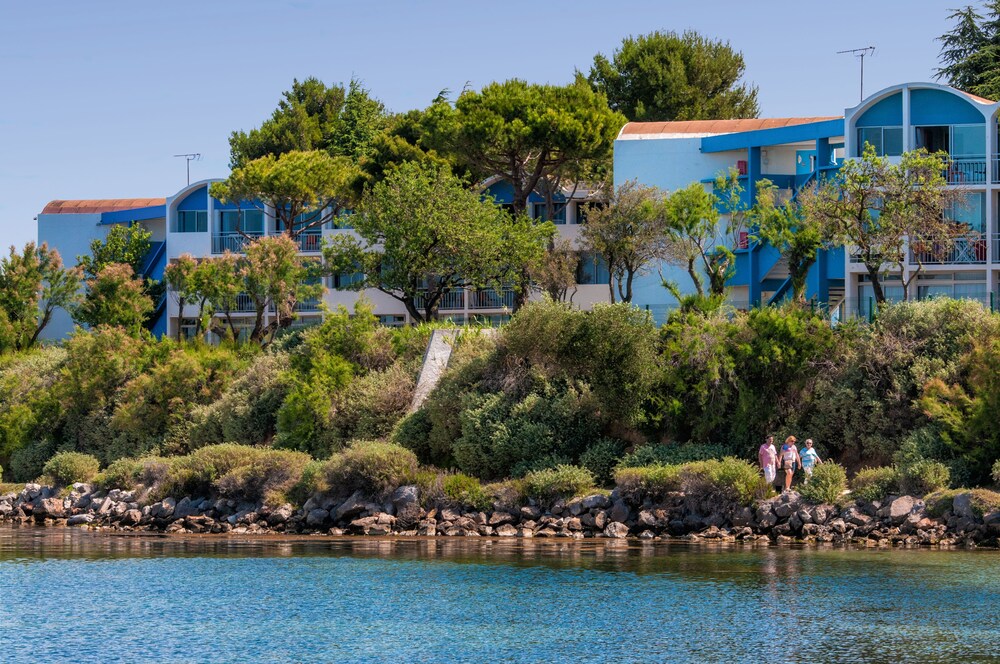 Belambra Clubs Balaruc Les Bains Residence Les Rives De Thau Balaruc Les Bains Hotels Com