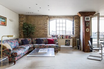 15 Closest Hotels To Bermondsey Station In London