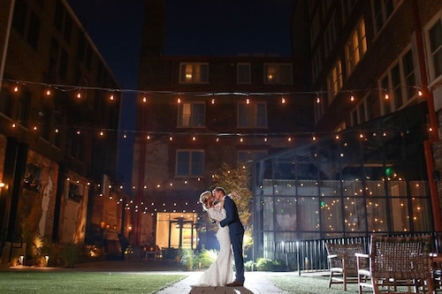 Book Hotel Covington Cincinnati Riverfront In Covington Hotels Com