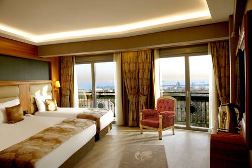 book ilkbal deluxe hotel in istanbul hotels com