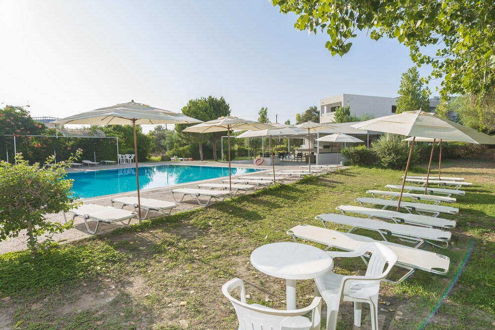 Evita Beach Hotel In Rhodos Hotels Com