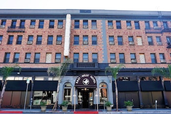 15 Closest Hotels To Koreatown In Los Angeles