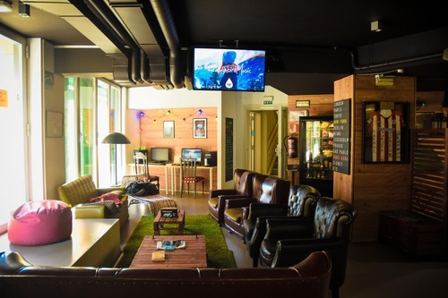 Book Ganbara Hostel In Bilbao Hotels Com