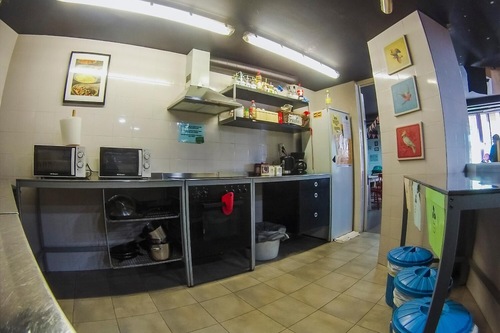 Book Ganbara Hostel In Bilbao Hotels Com