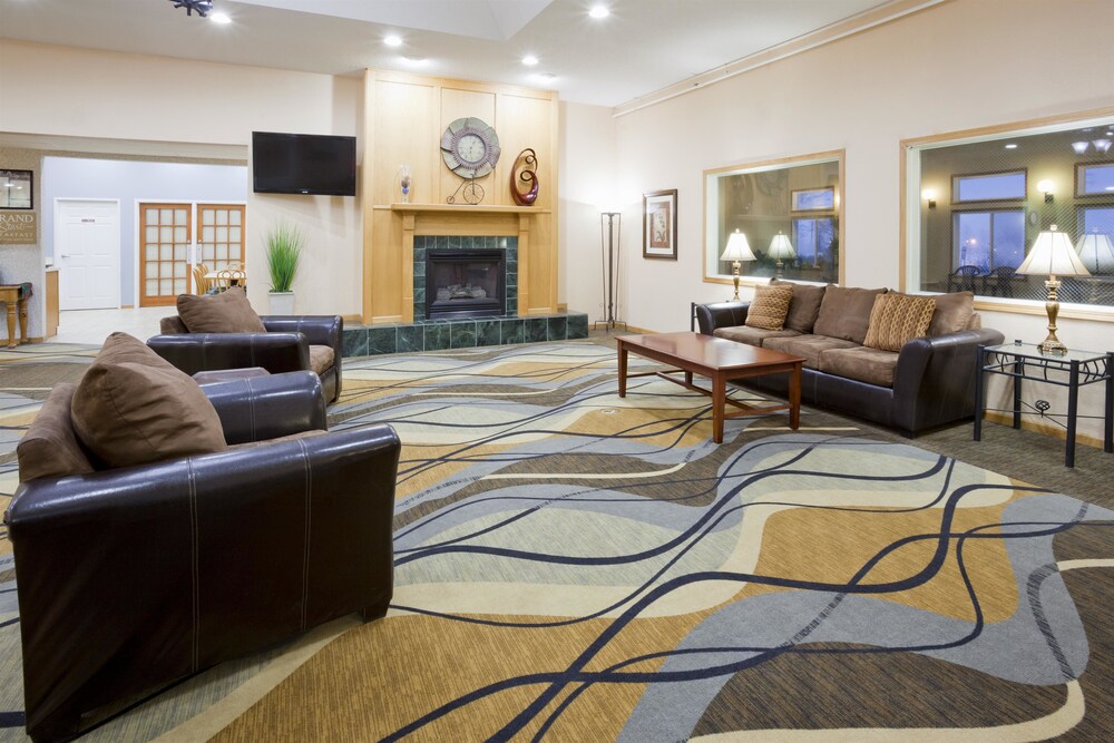 Book Grandstay Hotel And Suites In Waseca Hotels Com